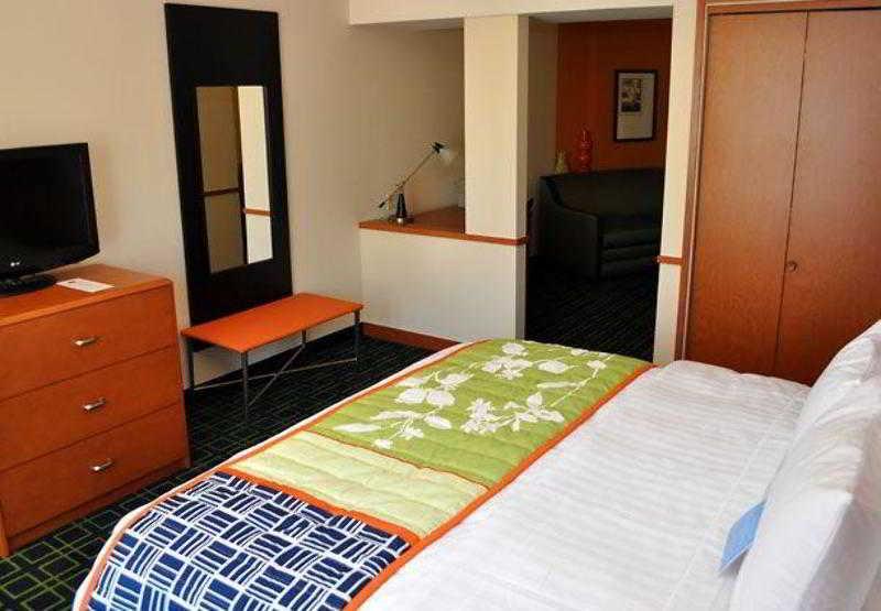 Fairfield Inn & Suites Seattle Bremerton Eksteriør billede