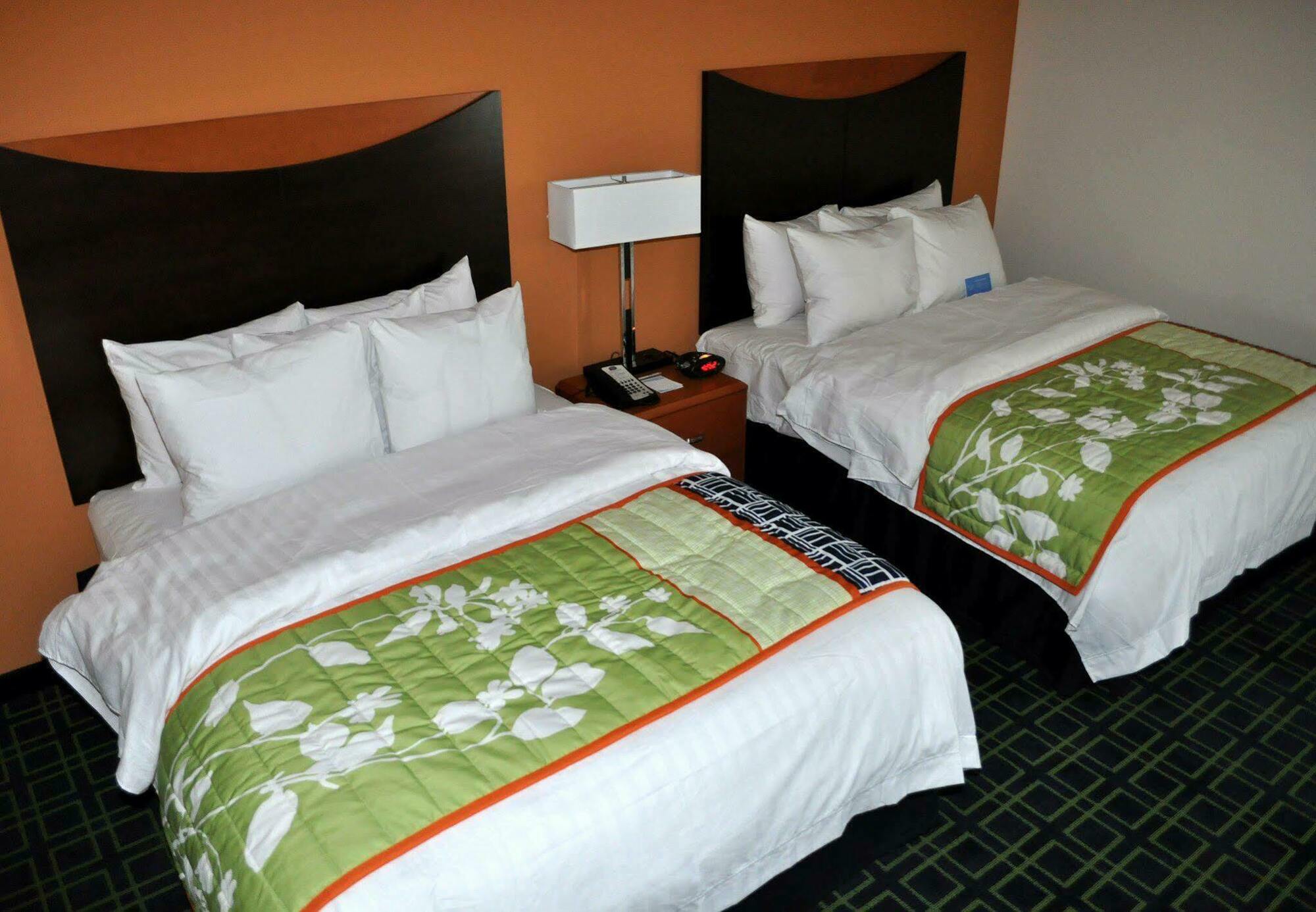 Fairfield Inn & Suites Seattle Bremerton Værelse billede